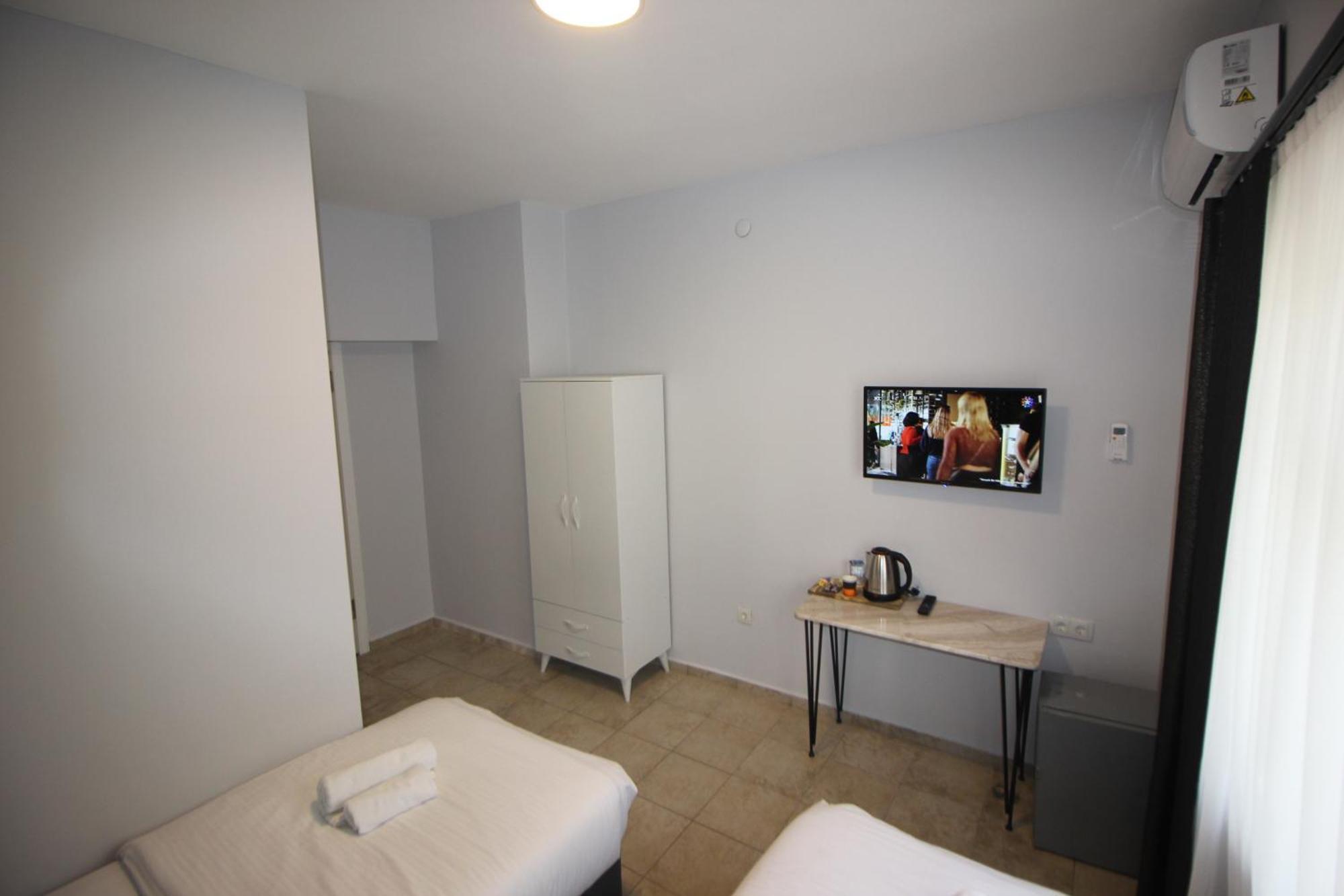 Safir Hotels Çorlu Buitenkant foto